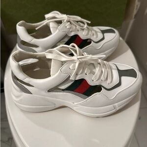 Gucci evolution women sneakers. Size 36. Barley worn